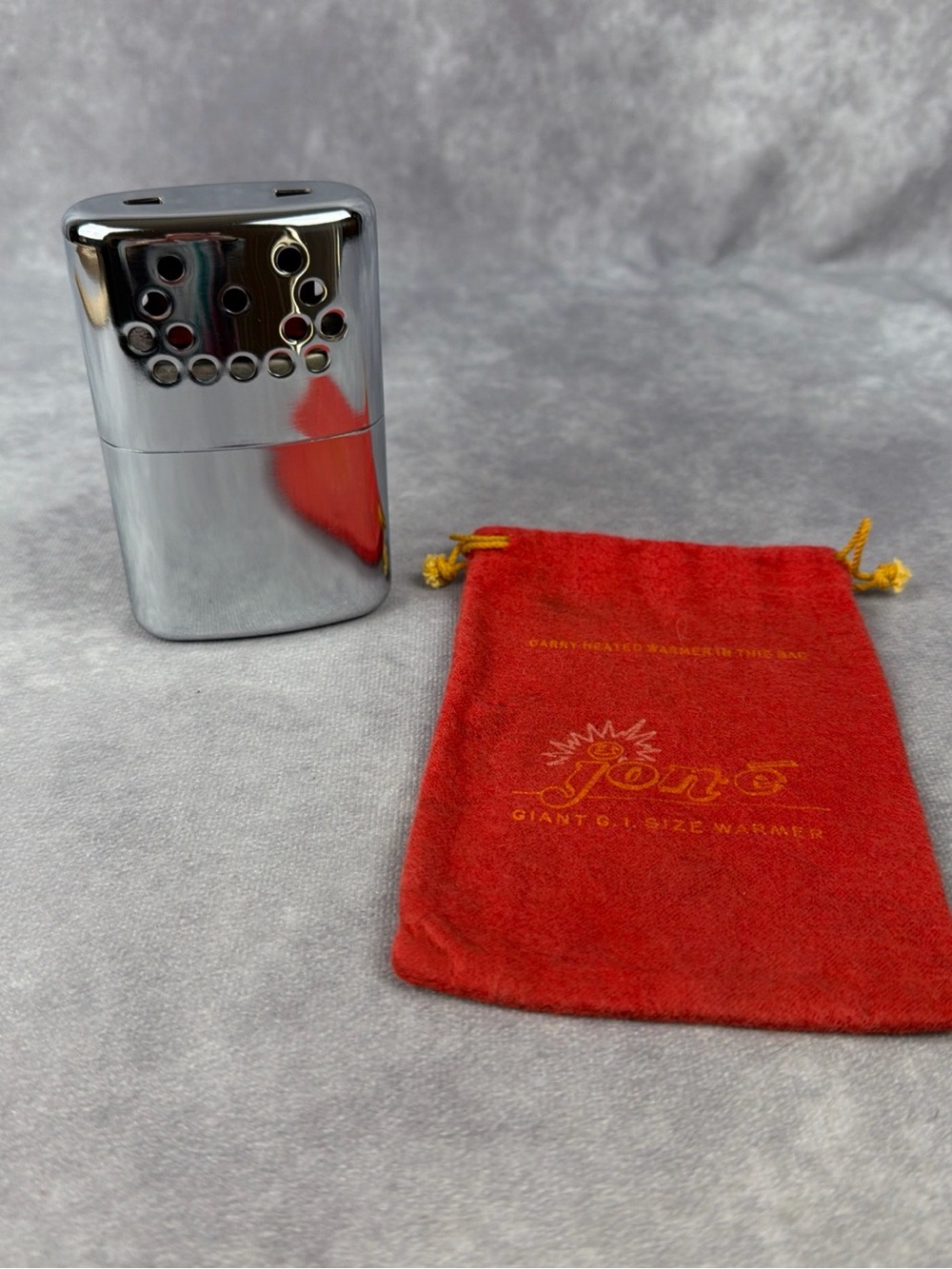 Vintage Jon-E Giant GI Hand Warmer Aladdin Red Flannel Bag Fuel Wick 4.5”